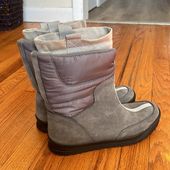 Lands End Winter Boots - Picture 2 of 9